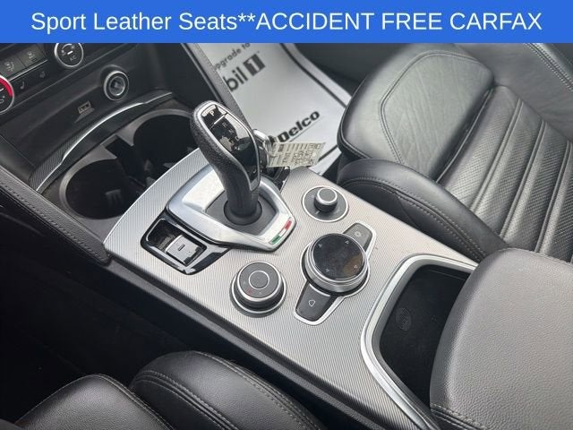 2022 Alfa Romeo Stelvio Veloce