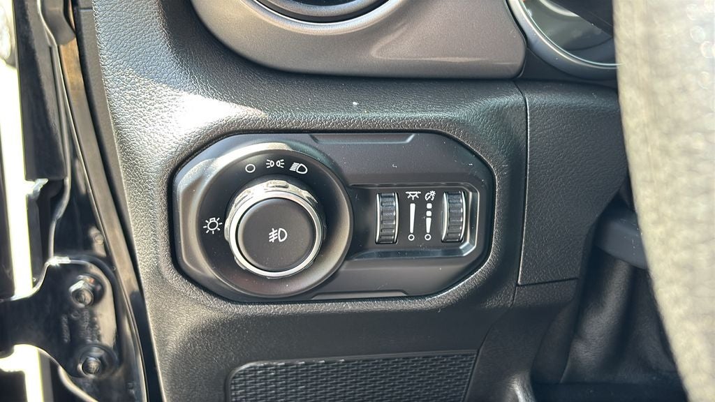 2021 Jeep Wrangler Willys Sport