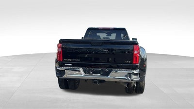 2025 Chevrolet Silverado 3500HD LTZ
