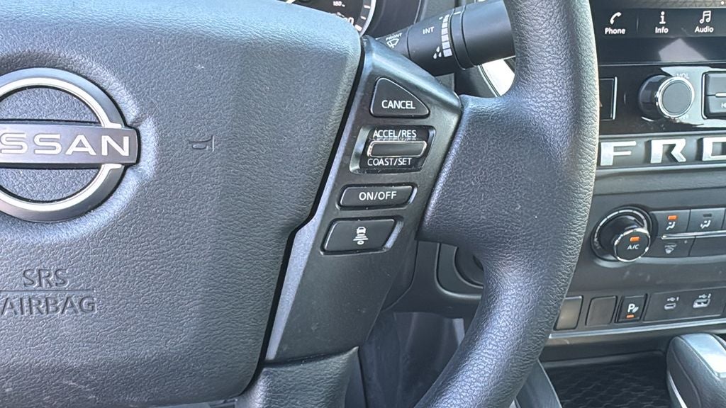 2025 Nissan Frontier SV