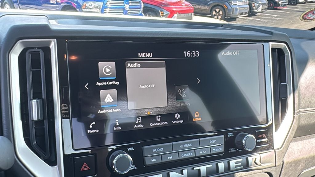 2025 Nissan Frontier SV