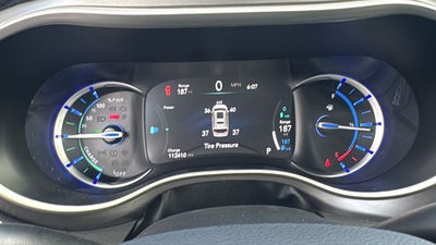 2023 Chrysler Pacifica Hybrid Touring L