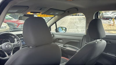2025 Nissan Versa 1.6 SR