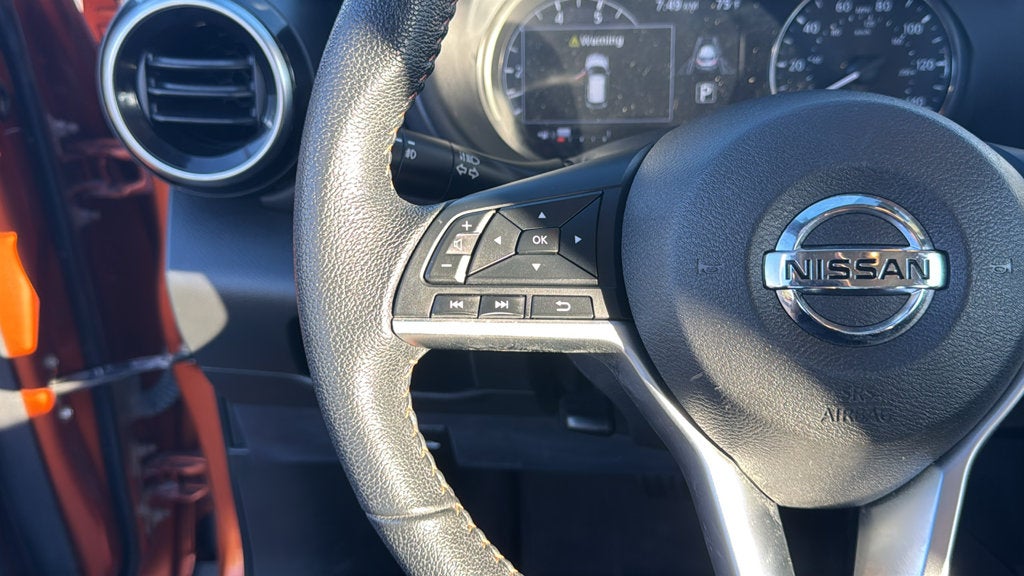 2021 Nissan Kicks SR