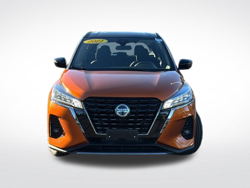 2021 Nissan Kicks SR