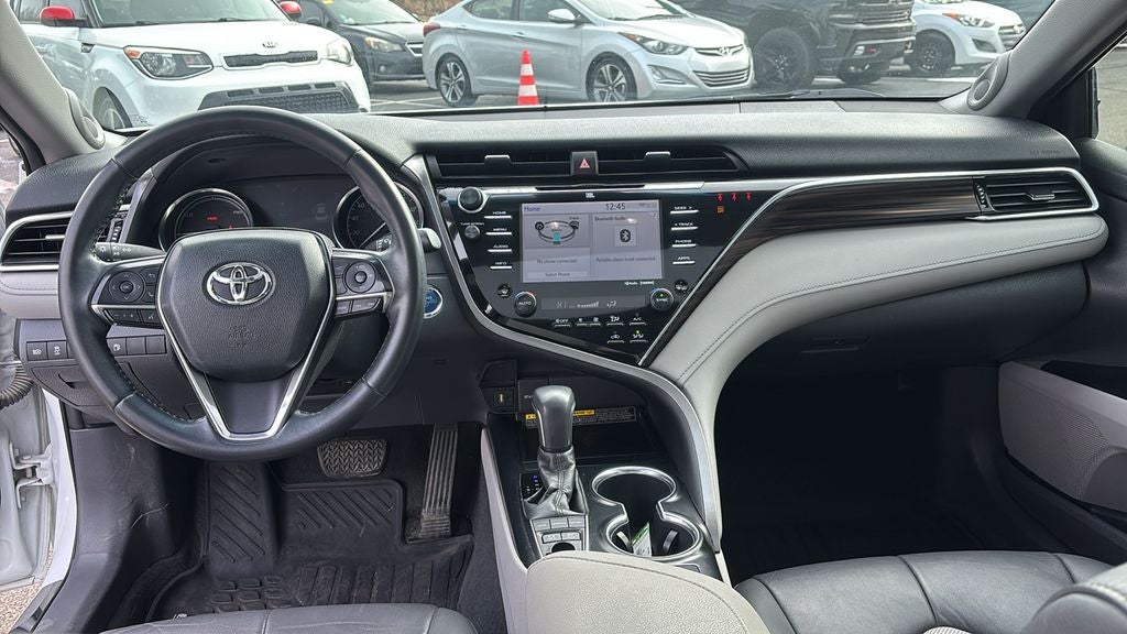 2018 Toyota Camry Hybrid XLE