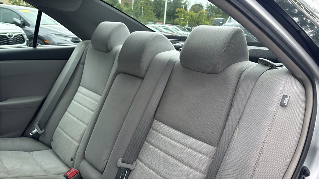 2016 Toyota Camry Hybrid LE