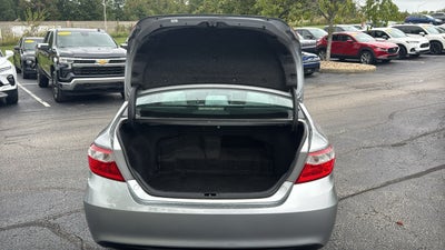 2016 Toyota Camry Hybrid LE