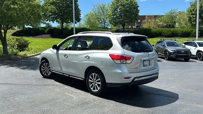 2016 Nissan Pathfinder SL in Indianapolis, IN - Andy Mohr Automotive