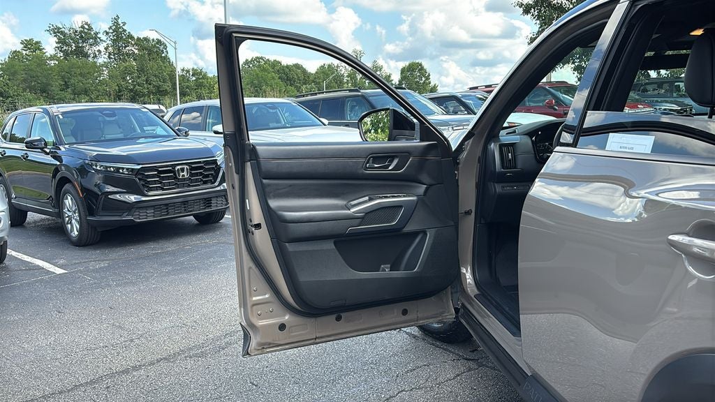 2024 Nissan Pathfinder Rock Creek
