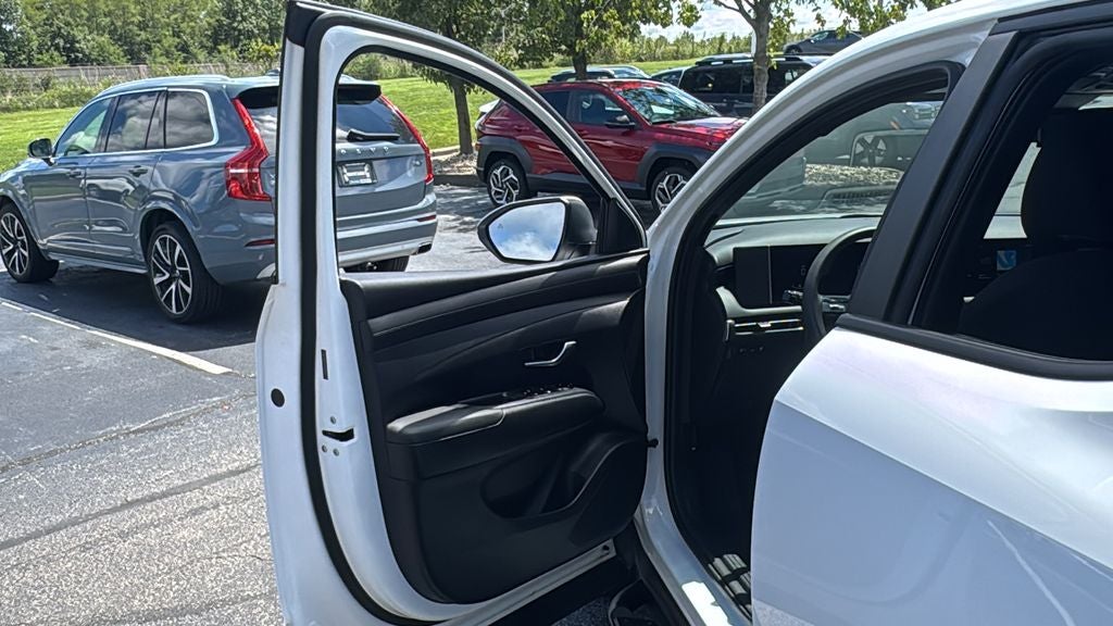 2025 Hyundai Santa Cruz SE