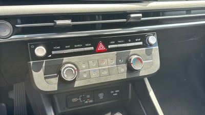 2025 Hyundai Santa Cruz SE