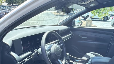 2025 Hyundai Santa Cruz SE