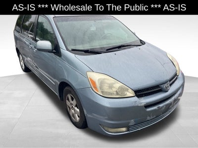 2005 Toyota Sienna XLE