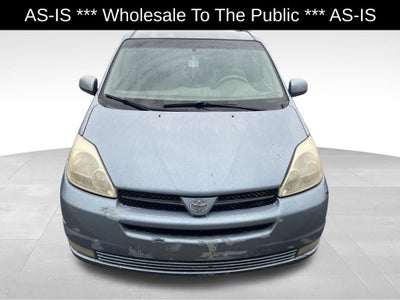 2005 Toyota Sienna XLE