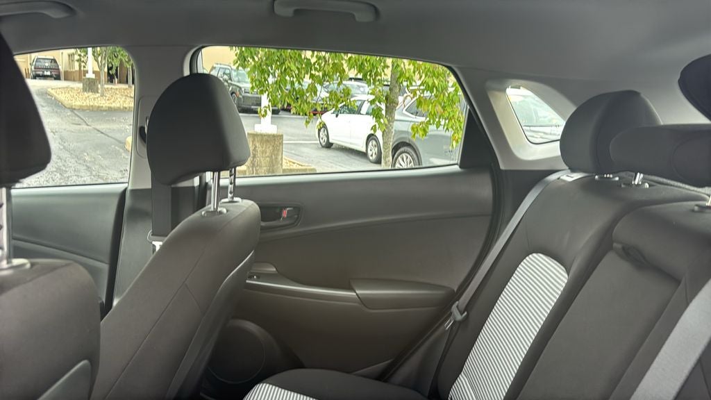 2023 Hyundai Kona SE