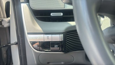 2024 Hyundai IONIQ 5 SE