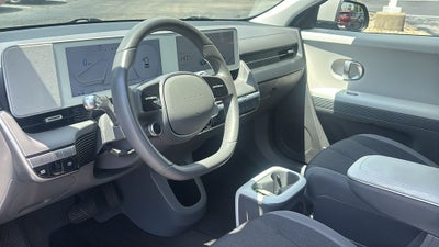 2024 Hyundai IONIQ 5 SE