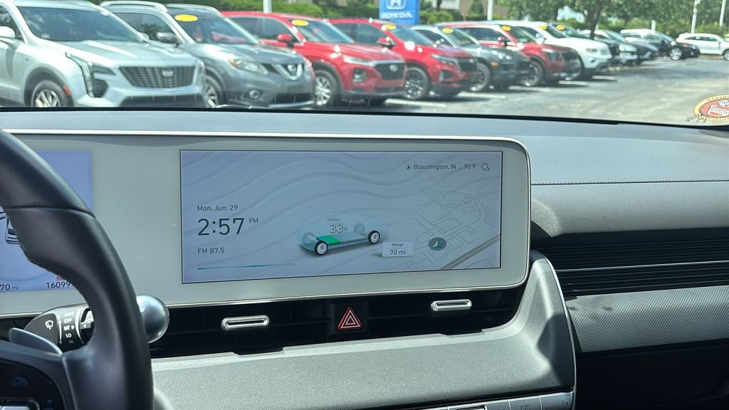2024 Hyundai IONIQ 5 SE