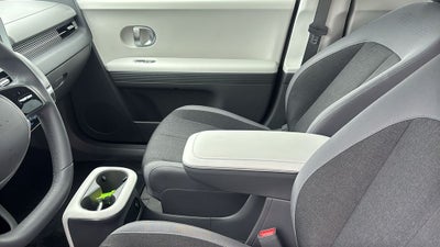 2024 Hyundai IONIQ 5 SE