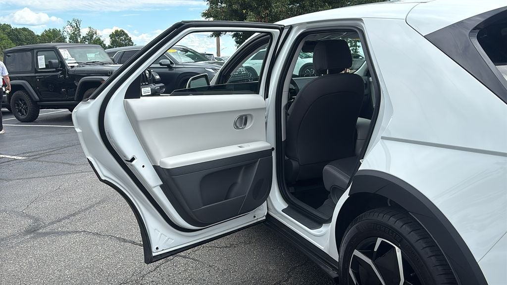 2024 Hyundai IONIQ 5 SE