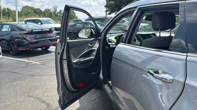 2018 Hyundai Santa Fe SE