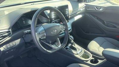 2022 Hyundai Ioniq Hybrid SE