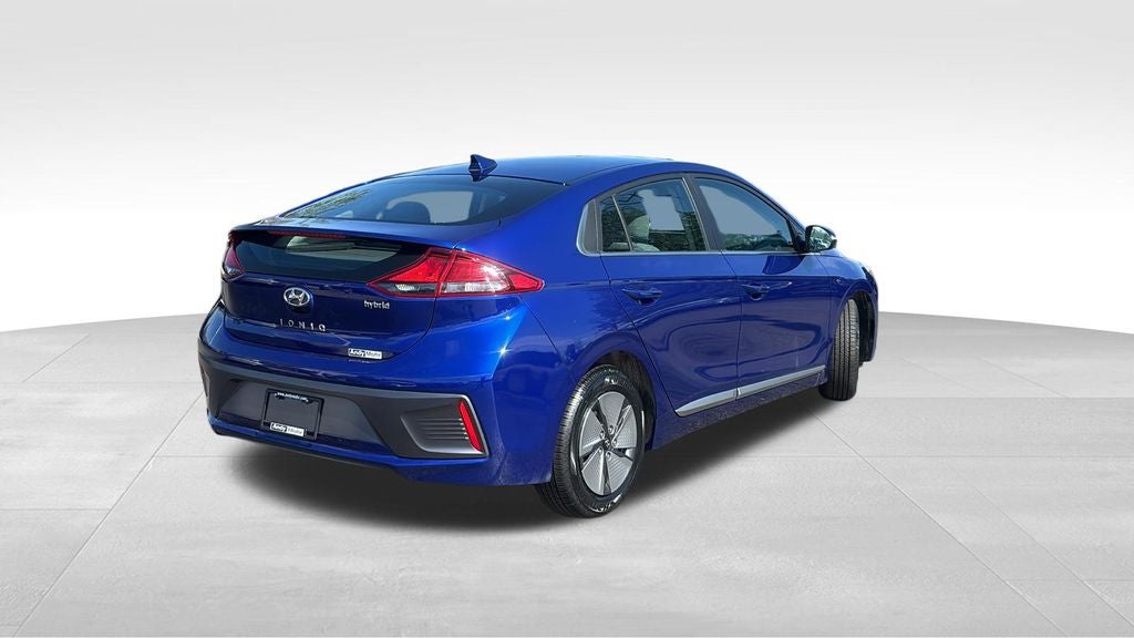 2022 Hyundai Ioniq Hybrid SE