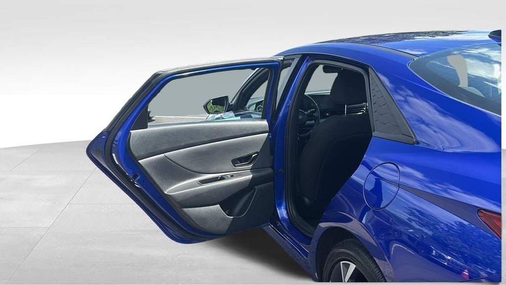 2025 Hyundai Elantra Hybrid SEL Sport