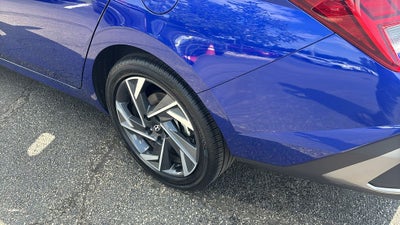 2025 Hyundai Elantra Hybrid SEL Sport