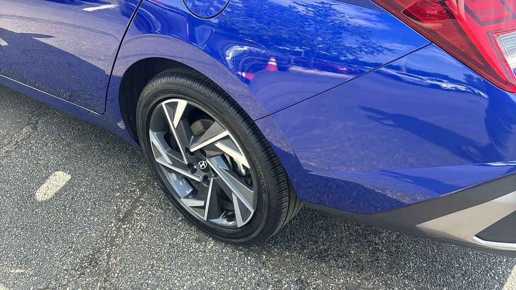 2025 Hyundai Elantra Hybrid SEL Sport