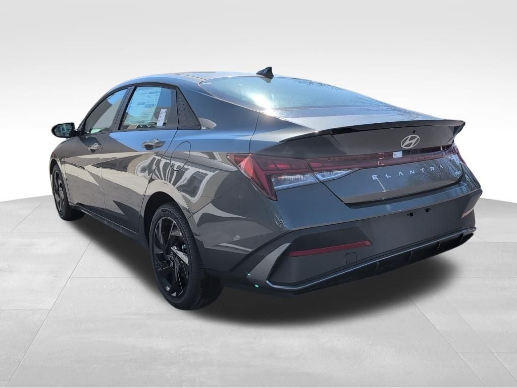 2026 Hyundai Elantra Hybrid SEL Sport