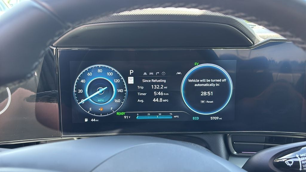 2025 Hyundai Elantra Hybrid Limited