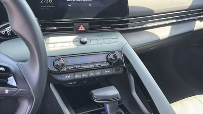 2025 Hyundai Elantra Hybrid Limited