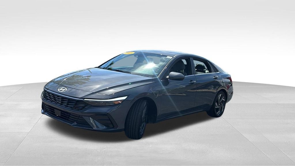 2025 Hyundai Elantra Hybrid Limited