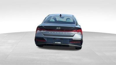 2025 Hyundai Elantra Hybrid Limited