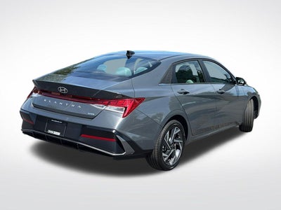 2025 Hyundai Elantra Hybrid Limited
