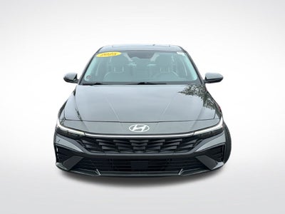 2025 Hyundai Elantra Hybrid Limited