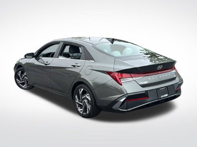 2025 Hyundai Elantra Hybrid Limited