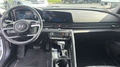 2025 Hyundai Elantra Hybrid Limited