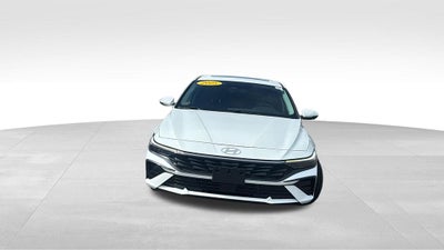 2025 Hyundai Elantra Hybrid Limited