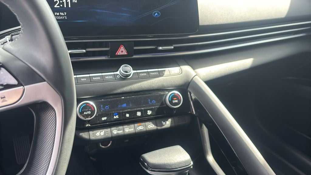 2025 Hyundai Elantra Hybrid Limited