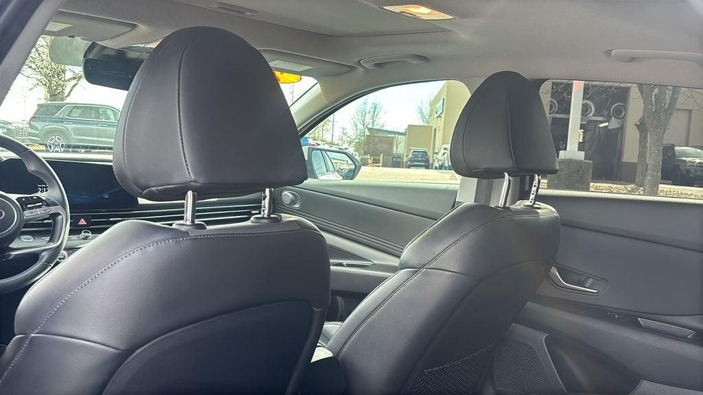 2025 Hyundai Elantra Hybrid Limited