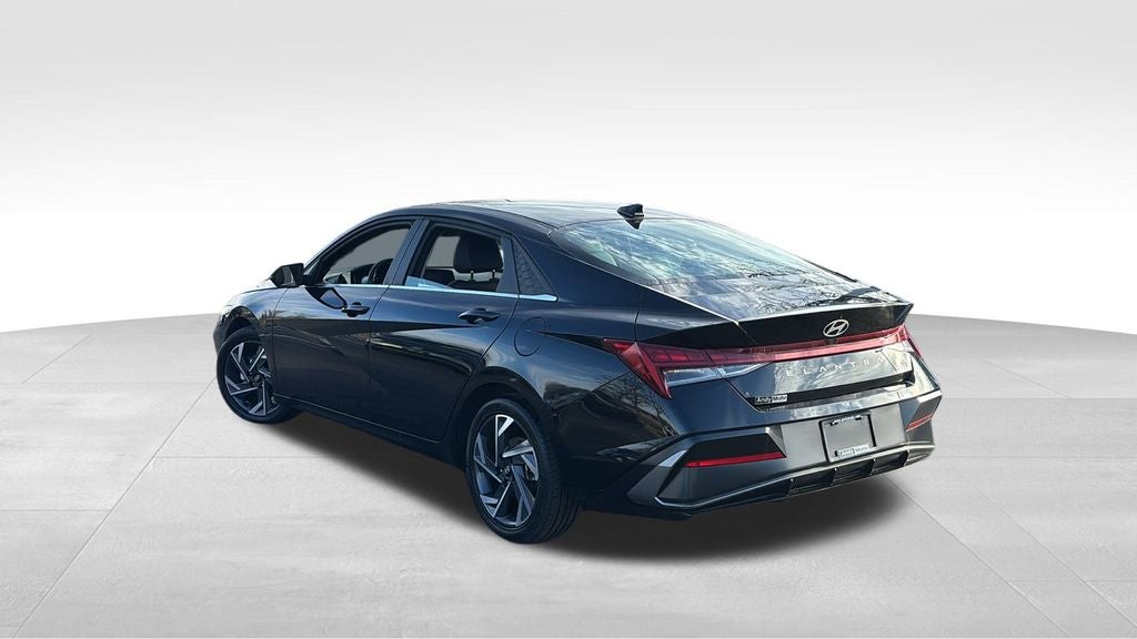 2025 Hyundai Elantra Limited