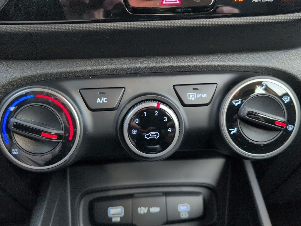 2026 Hyundai Venue SE