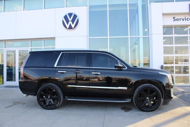 2016 Cadillac Escalade Luxury