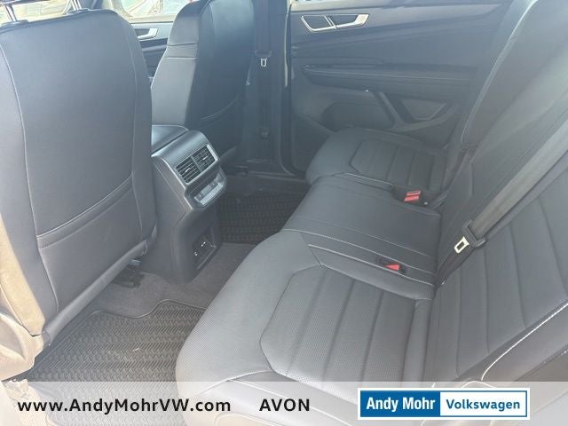 2026 Volkswagen Atlas Cross Sport 2.0T SEL R-Line Black