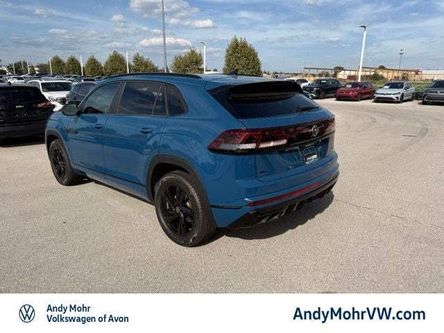 2026 Volkswagen Atlas Cross Sport 2.0T SEL R-Line Black