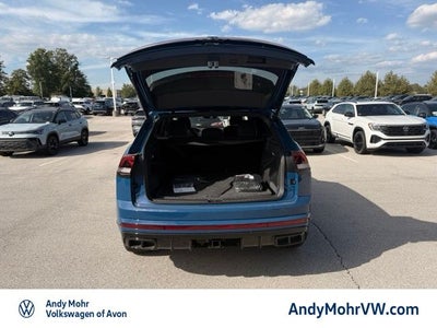 2026 Volkswagen Atlas Cross Sport 2.0T SEL R-Line Black