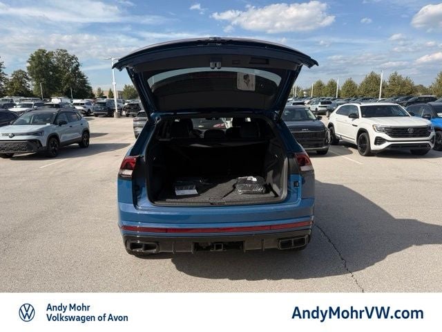 2026 Volkswagen Atlas Cross Sport 2.0T SEL R-Line Black